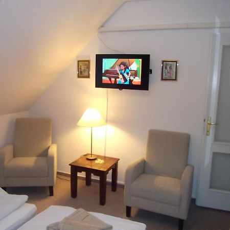 Rózsa Apartman Apartamento Hévíz Exterior foto